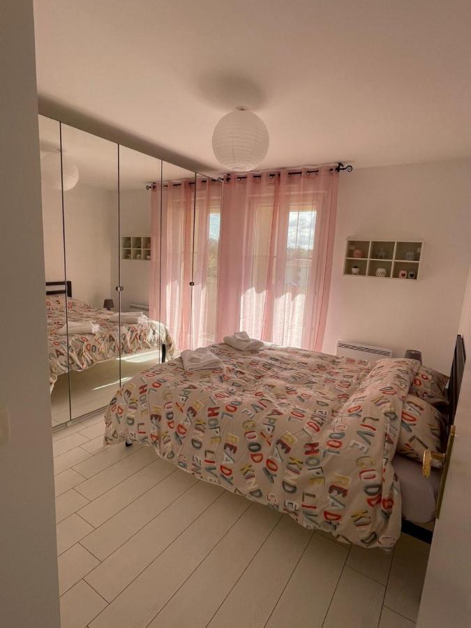 Charmant Appartement Duplex A 5Min De Disney. Маньї-ле-Онгр Екстер'єр фото